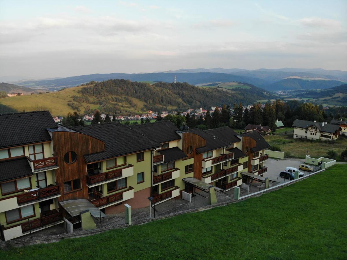 Mountain Village Apartment Pinewood *** Vyšné Ružbachy エクステリア 写真
